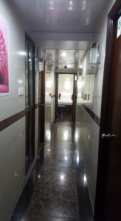 Zodiac Lodge Hong Kong Bagian luar foto